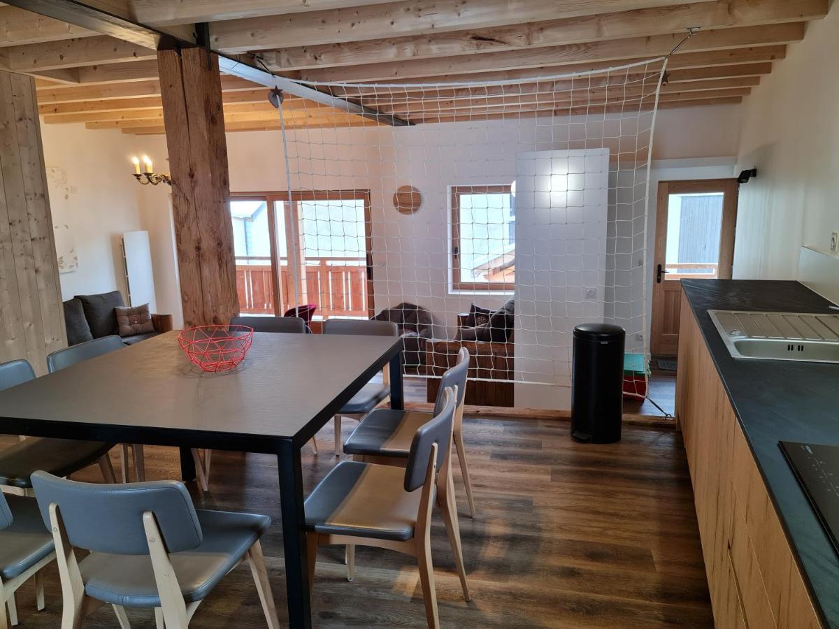 La Maizon Du Bois - Le Haut Appartement De 130 M2 - Le Bas Appartement De 70 M2 La Plagne Luaran gambar